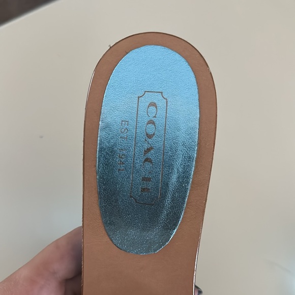 2000’s Vintage Blue Bow Coach Kitten heels - Picture 2 of 5